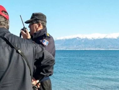 Πτώση αεροσκάφους στο Μεσολόγγι: Ωκεανογραφικό εντόπισε αντικείμενο στον βυθό -Δύτες στο σημείο